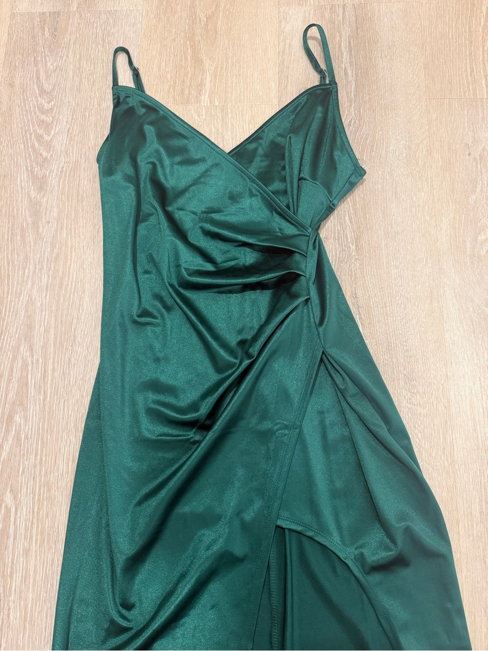 Emerald Green Satin Slit Maxi Dress - Picture 3 of 4